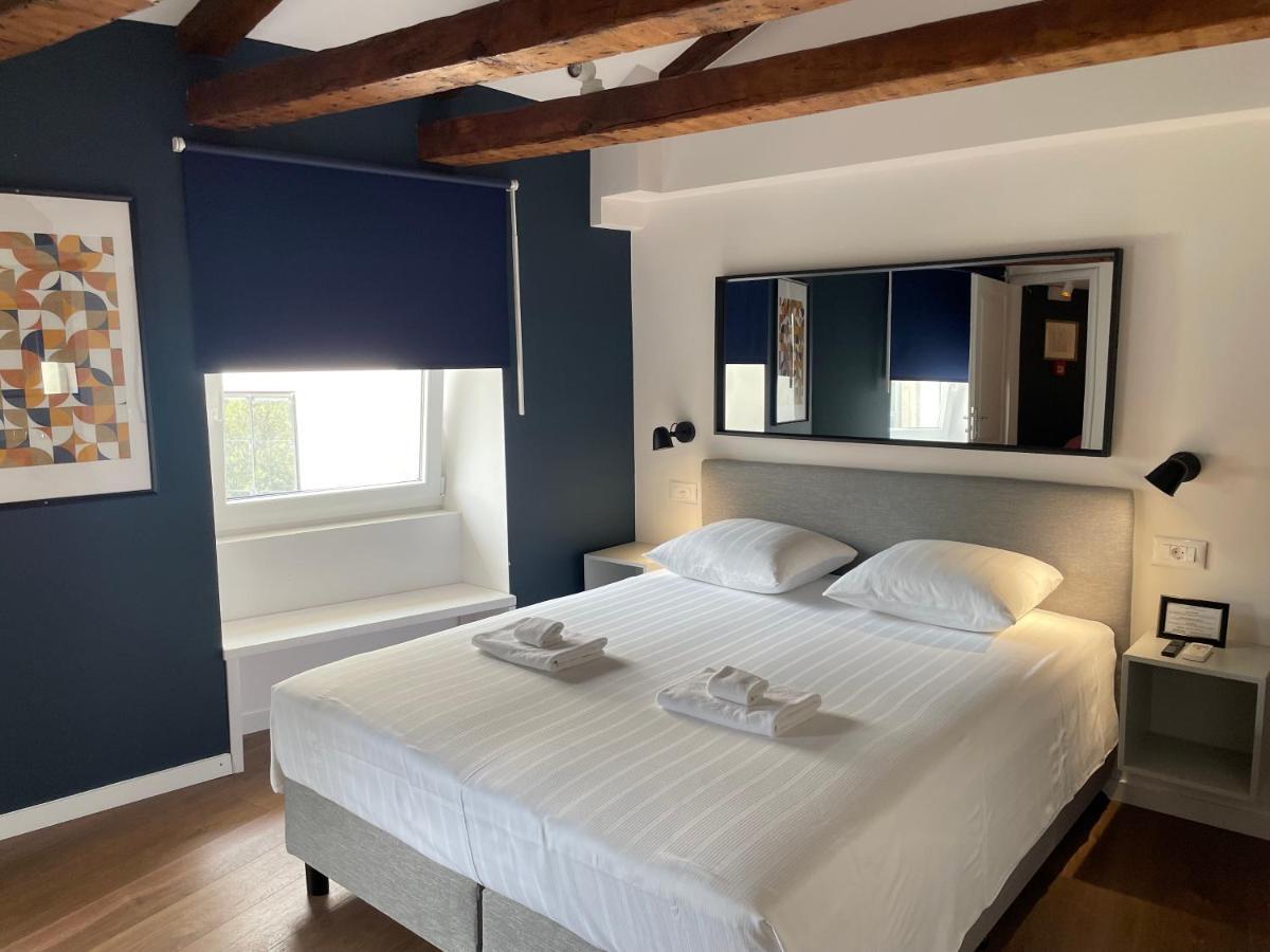 Standard Double Room,1246033474:JPEG
